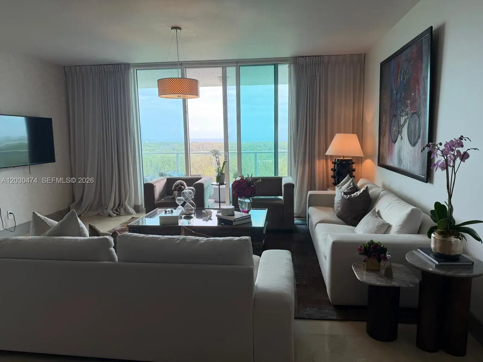 3 bedroom 3 bath Residential for sale at 14951 Royal Oaks Ln # 2001, Miami FL 33181