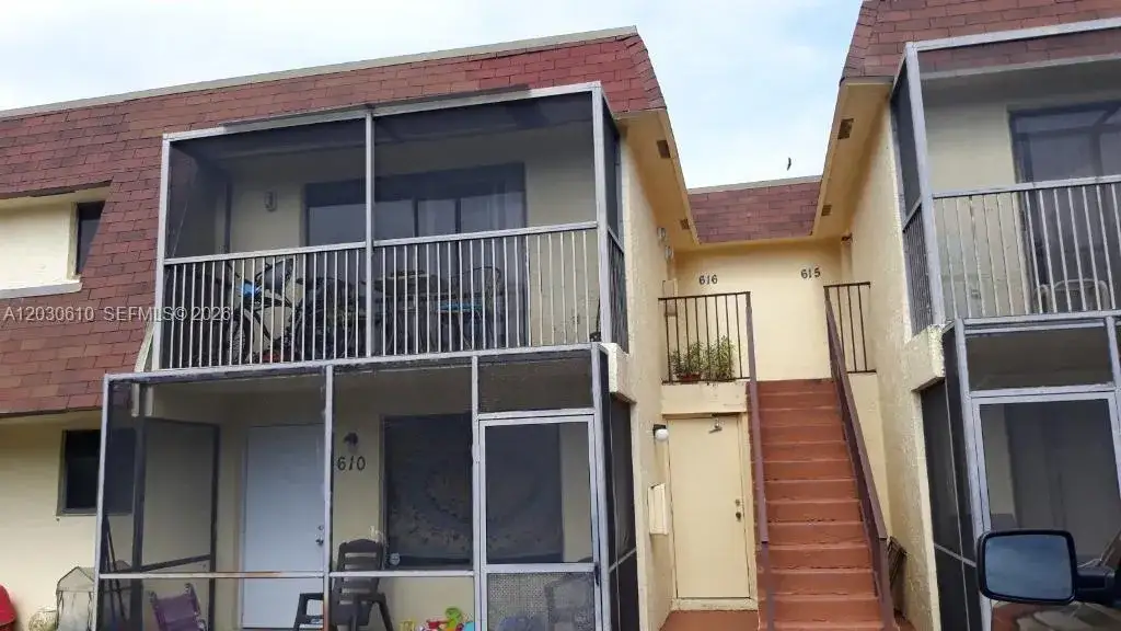 2 bedroom 2 bath Residential Lease for rent at 1085 S Flagler Ave # 616, Pompano Beach FL 33060