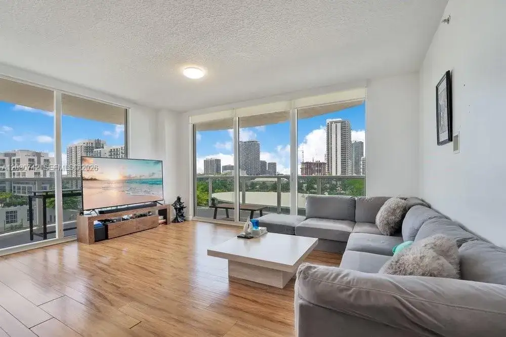 3 bedroom 2 bath Residential Lease for rent at 601 NE 23rd St # 1406, Miami FL 33137