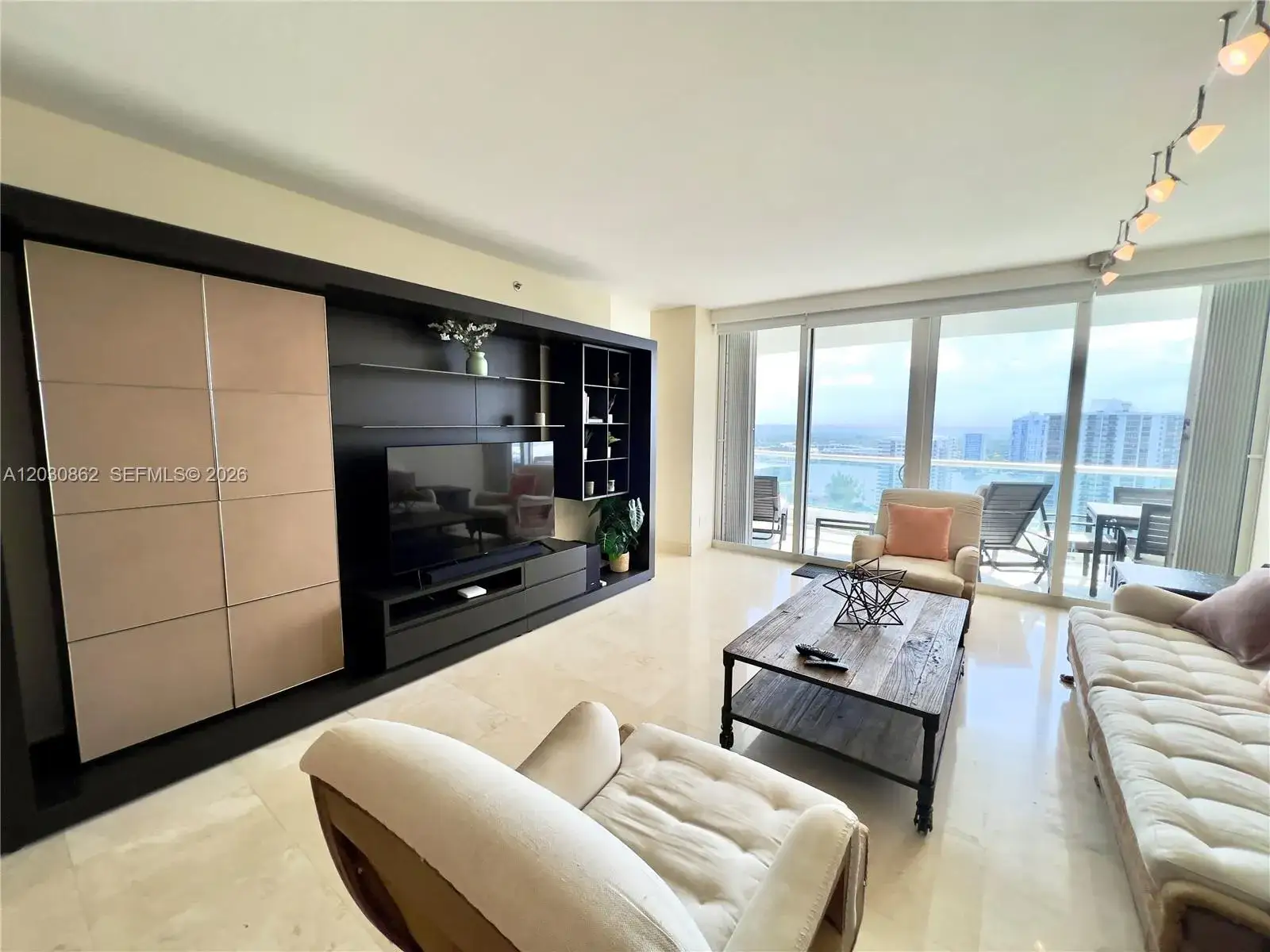 2 bedroom 2 bath Residential Lease for rent at 7000 Island Blvd # 2403, Aventura FL 33160