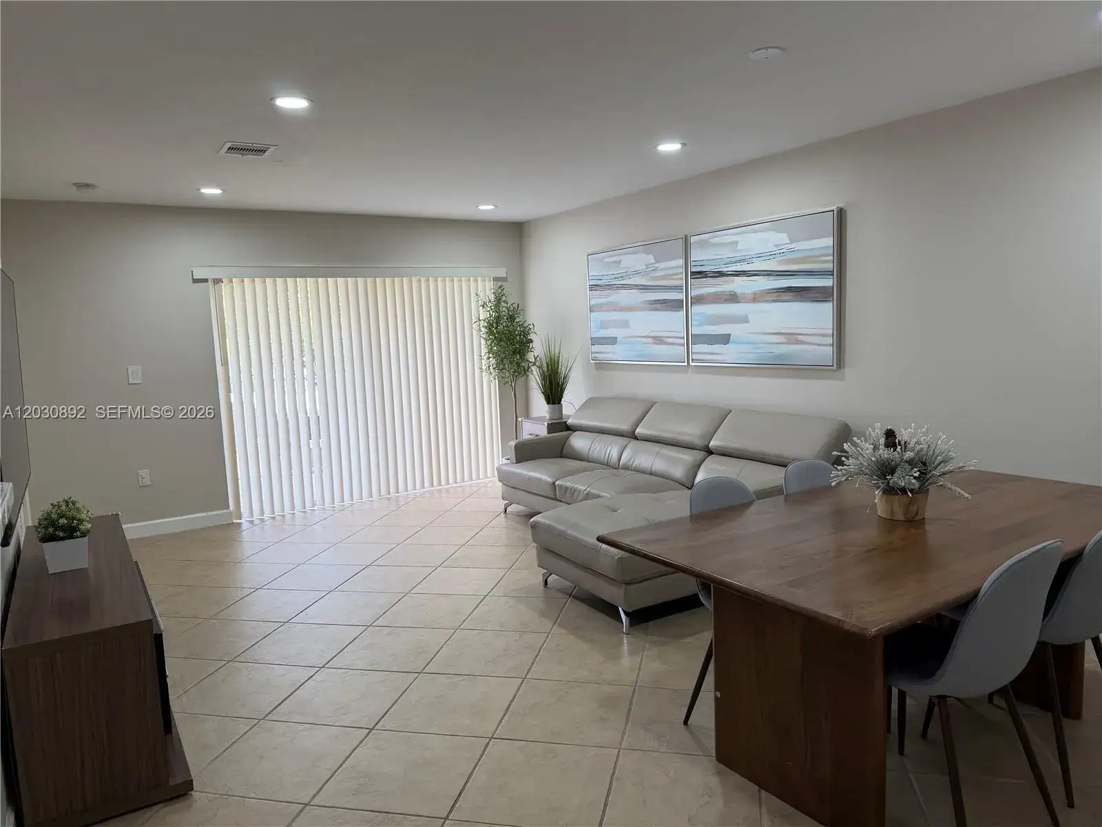 2 bedroom 2 bath Residential for sale at 4712 NW 114th Ave # 202, Doral FL 33178