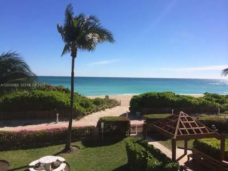 6767 Collins Ave # 206, Miami Beach FL 33141