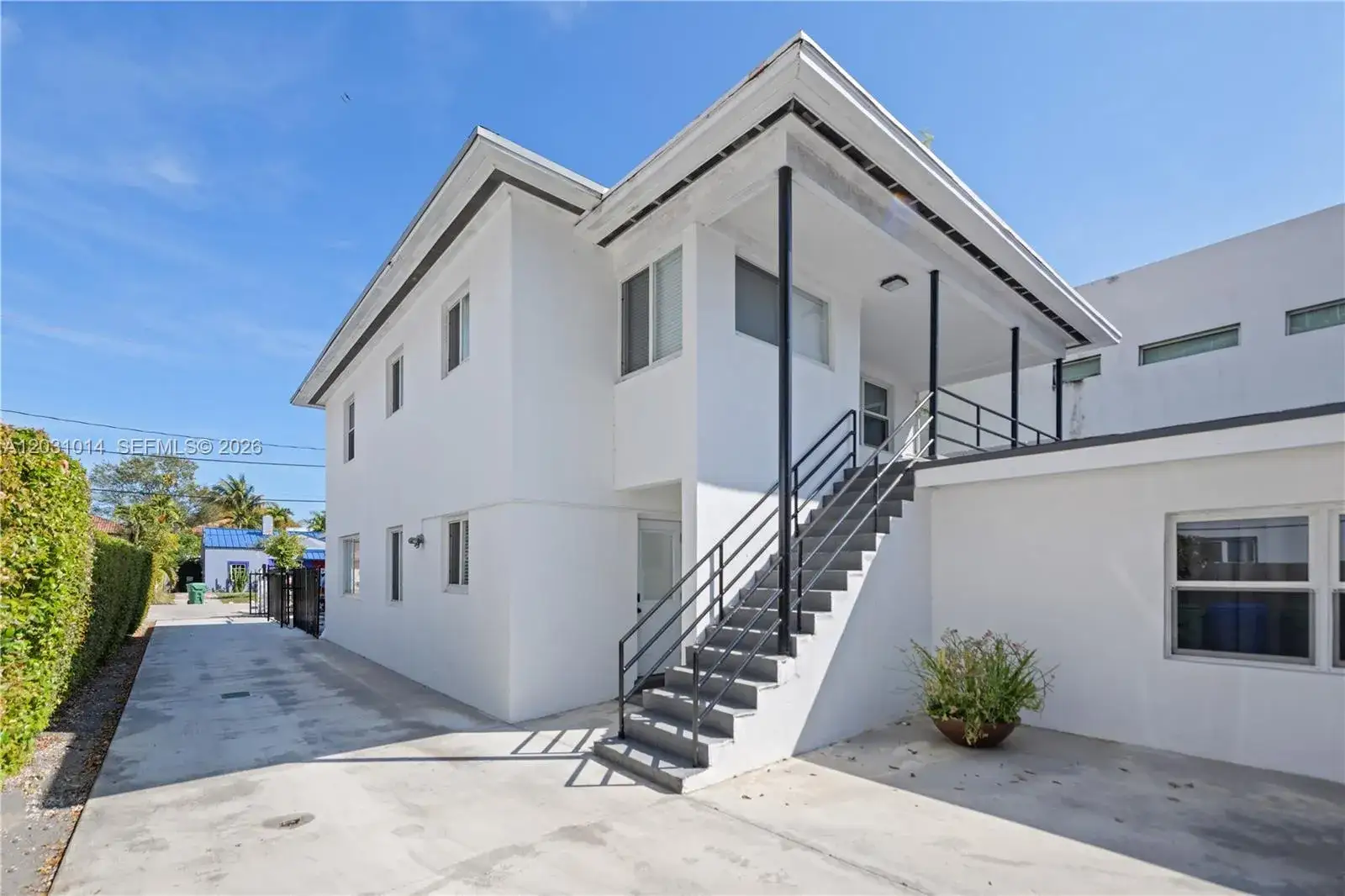 2 bedroom 1 bath Residential Lease for rent at 2240 SW 16th Ct # U, Miami FL 33145