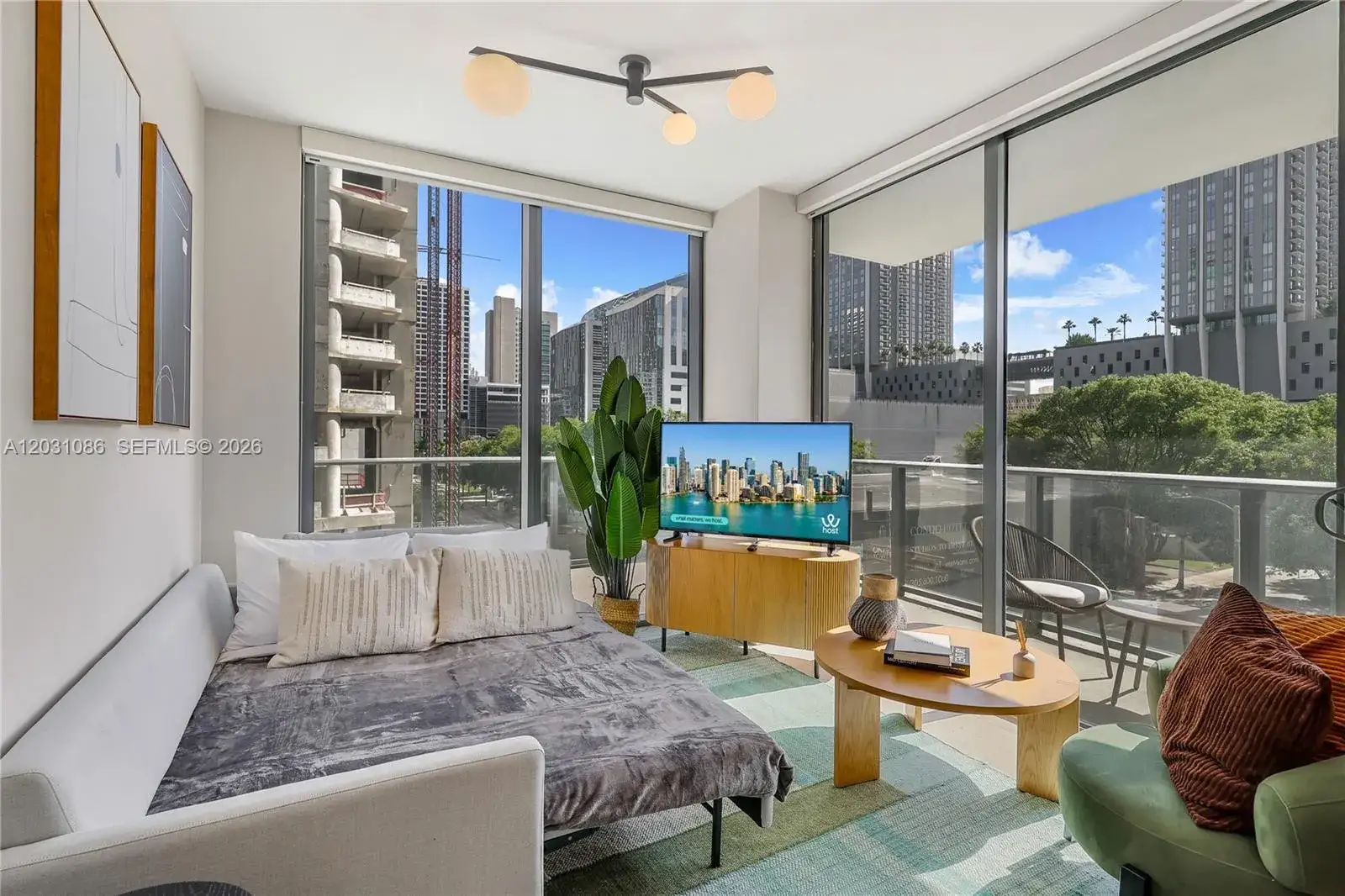 2 bedroom 2 bath Residential for sale at 11 NE 6th St # 301, Miami FL 33132