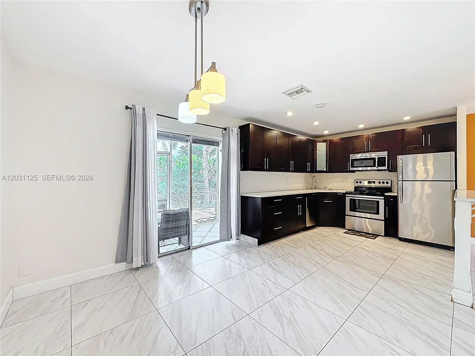 3 bedroom 2 bath Residential Lease for rent at 2686 NW 60th Way # 169, Sunrise FL 33313