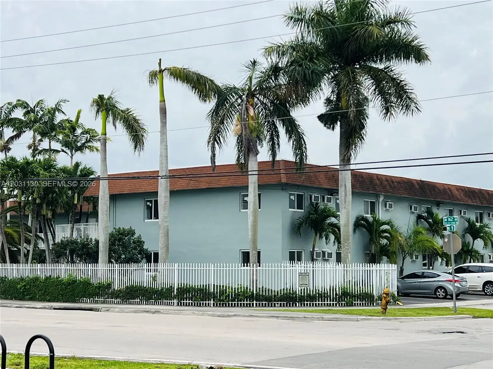 2 bedroom 1 bath Residential Lease for rent at 880 NE 18th Ave # 3, Homestead FL 33033