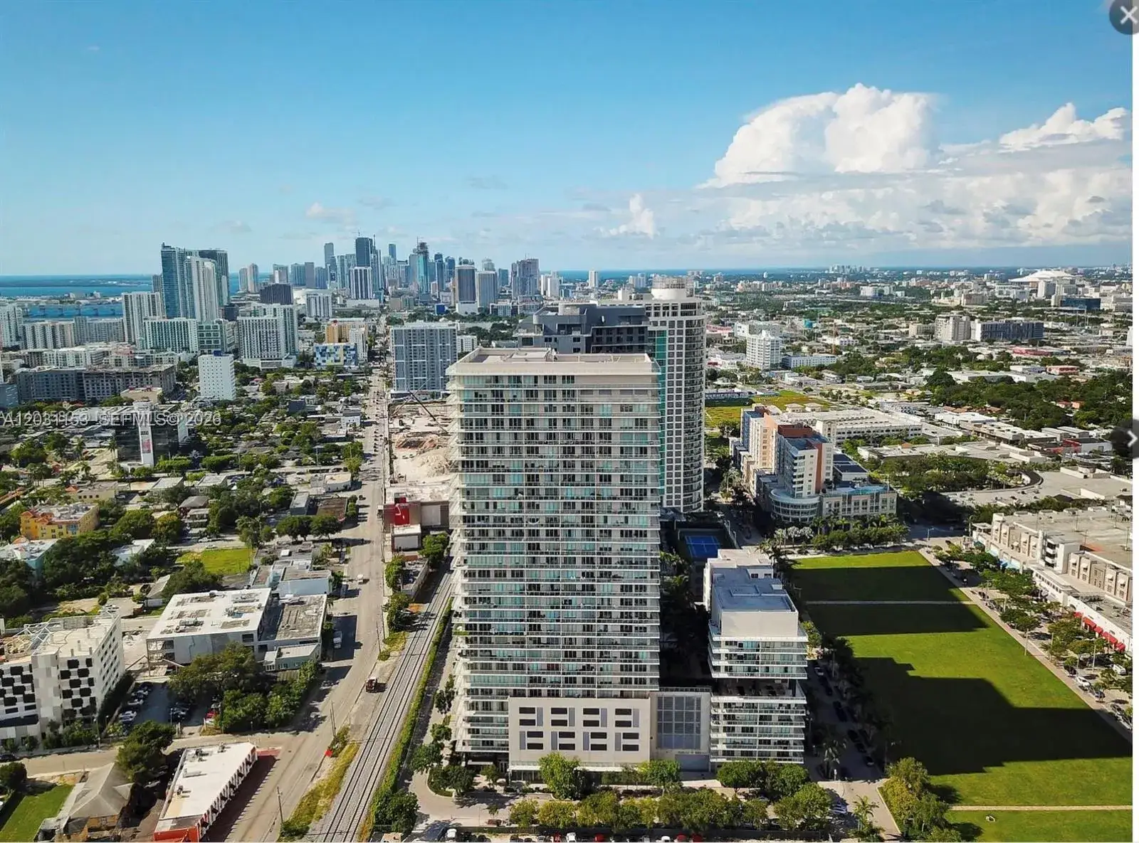 1 bedroom 1 bath Residential for sale at 3451 NE 1st Ave # M0906, Miami FL 33137