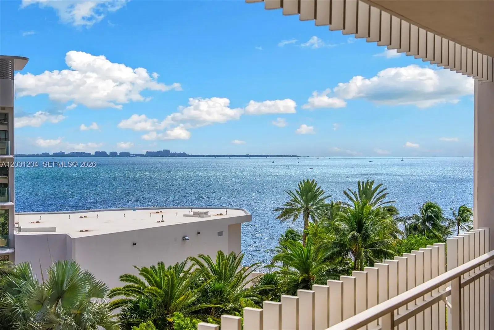3 bedroom 3 bath Residential Lease for rent at 3 Grove Isle Dr # C605, Miami FL 33133
