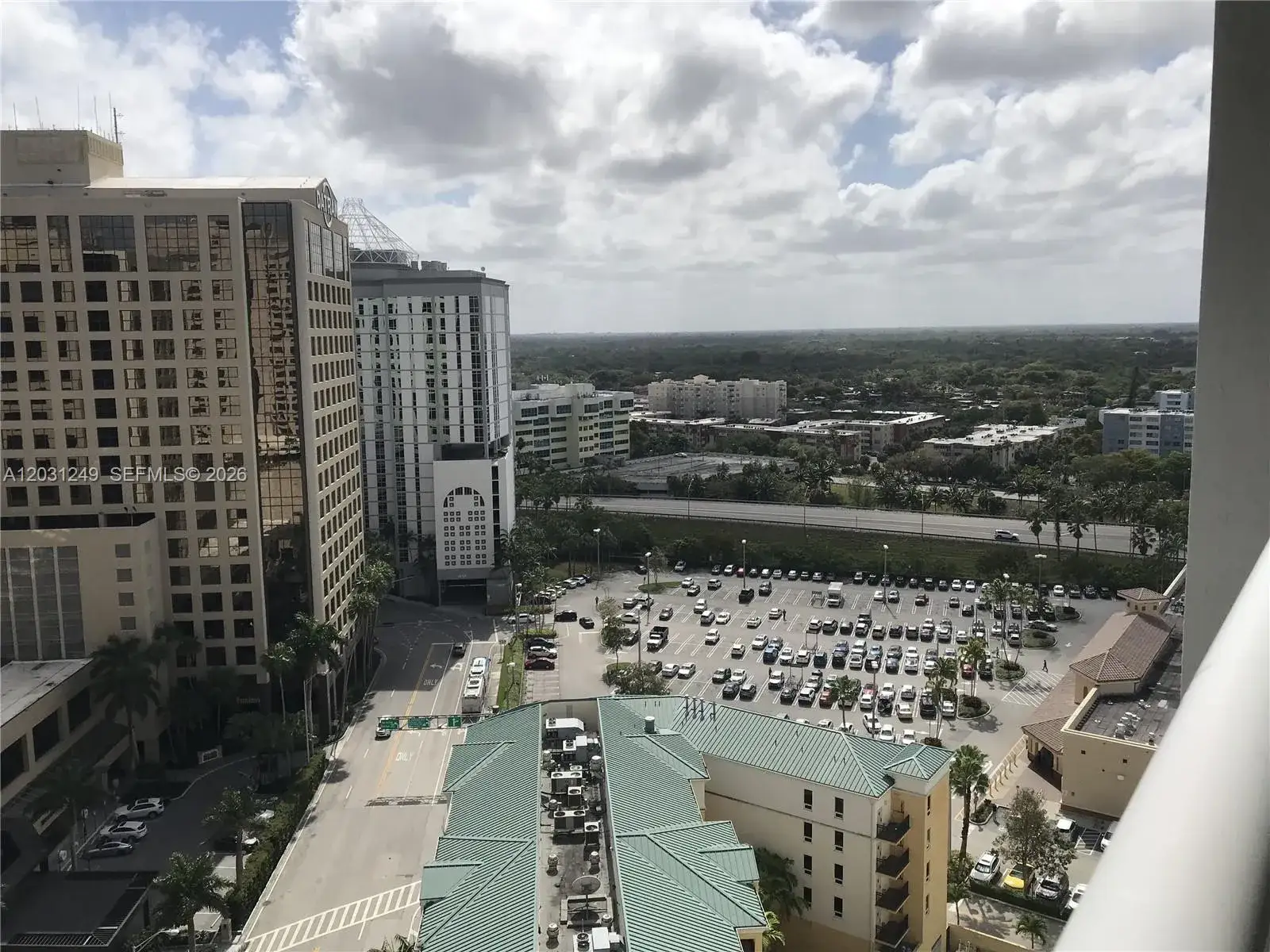 1 bedroom 1 bath Residential Lease for rent at 9055 SW 73rd Ct # 1604, Miami FL 33156
