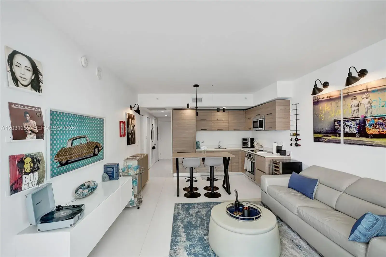 1 bedroom 1 bath Residential Lease for rent at 1300 S Miami Ave # 4508, Miami FL 33130