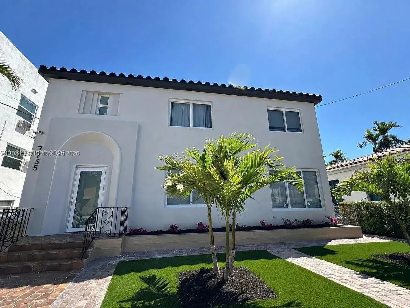 1 bedroom 1 bath Residential Lease for rent at 7735 Byron Ave # 2, Miami Beach FL 33141