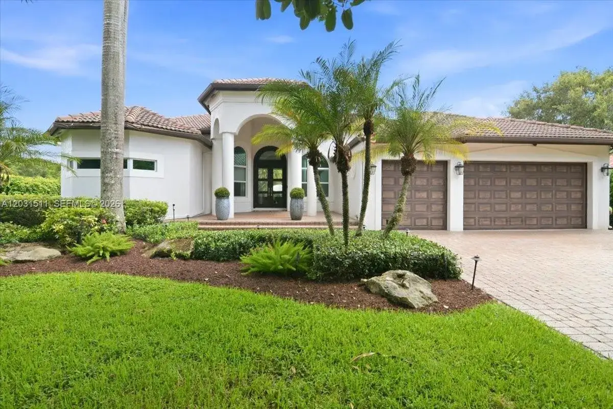 4 bedroom 4 bath Residential for sale at 12160 NW 18th St, Plantation FL 33323
