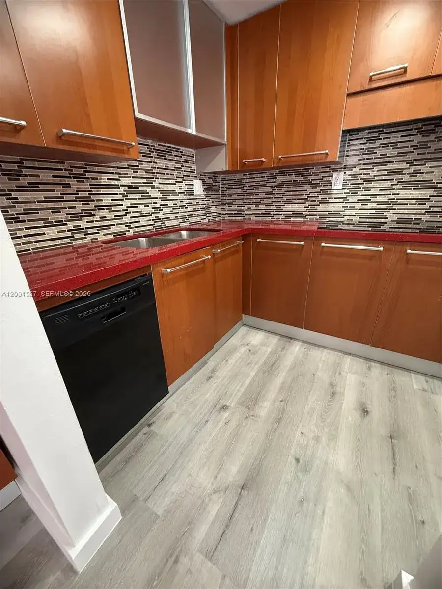 3 bedroom 2 bath Residential Lease for rent at 20200 W Country Club Dr, Aventura FL 33180