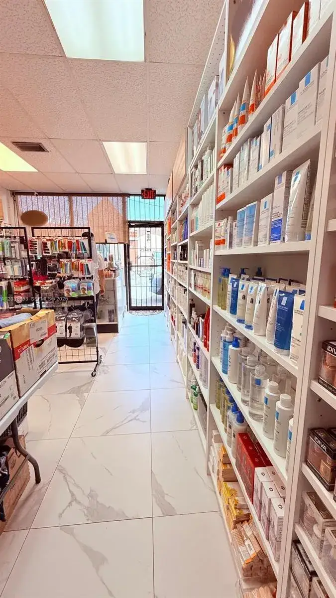 Business Opportunity for sale at Beauty Supply Store, Miami FL 33125
