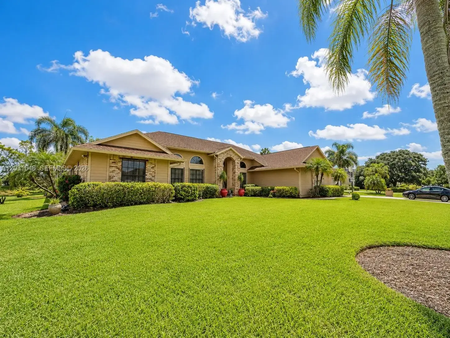 3 bedroom 3 bath Residential for sale at 1401 W 56th sq, Vero Beach FL 32966