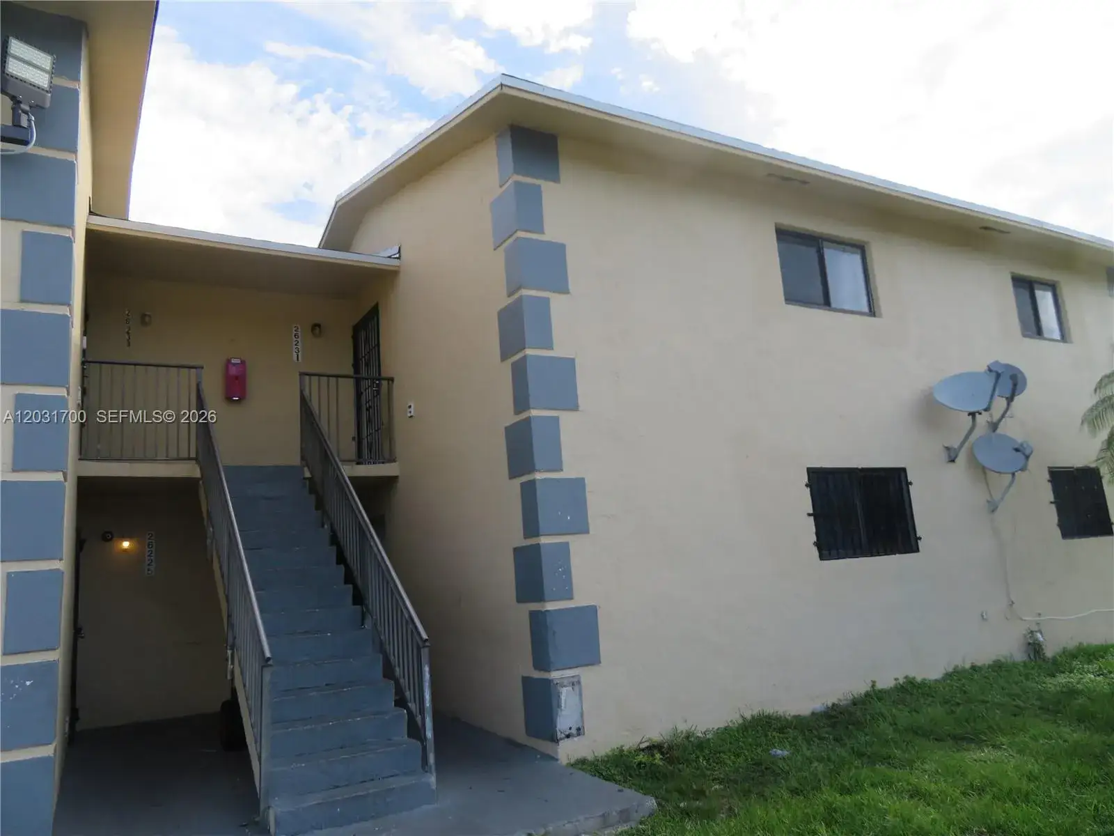 3 bedroom 2 bath Residential Lease for rent at 26231 SW 141st Pl # 56, Homestead FL 33032