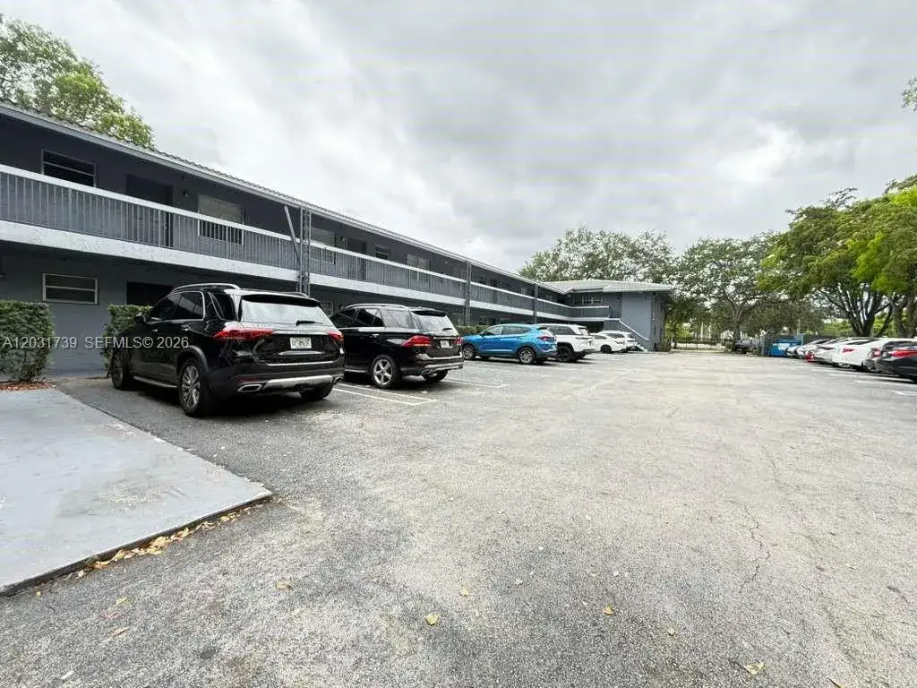 2 bedroom 2 bath Residential Lease for rent at 8982 W Sample Rd # 204, Coral Springs FL 33065