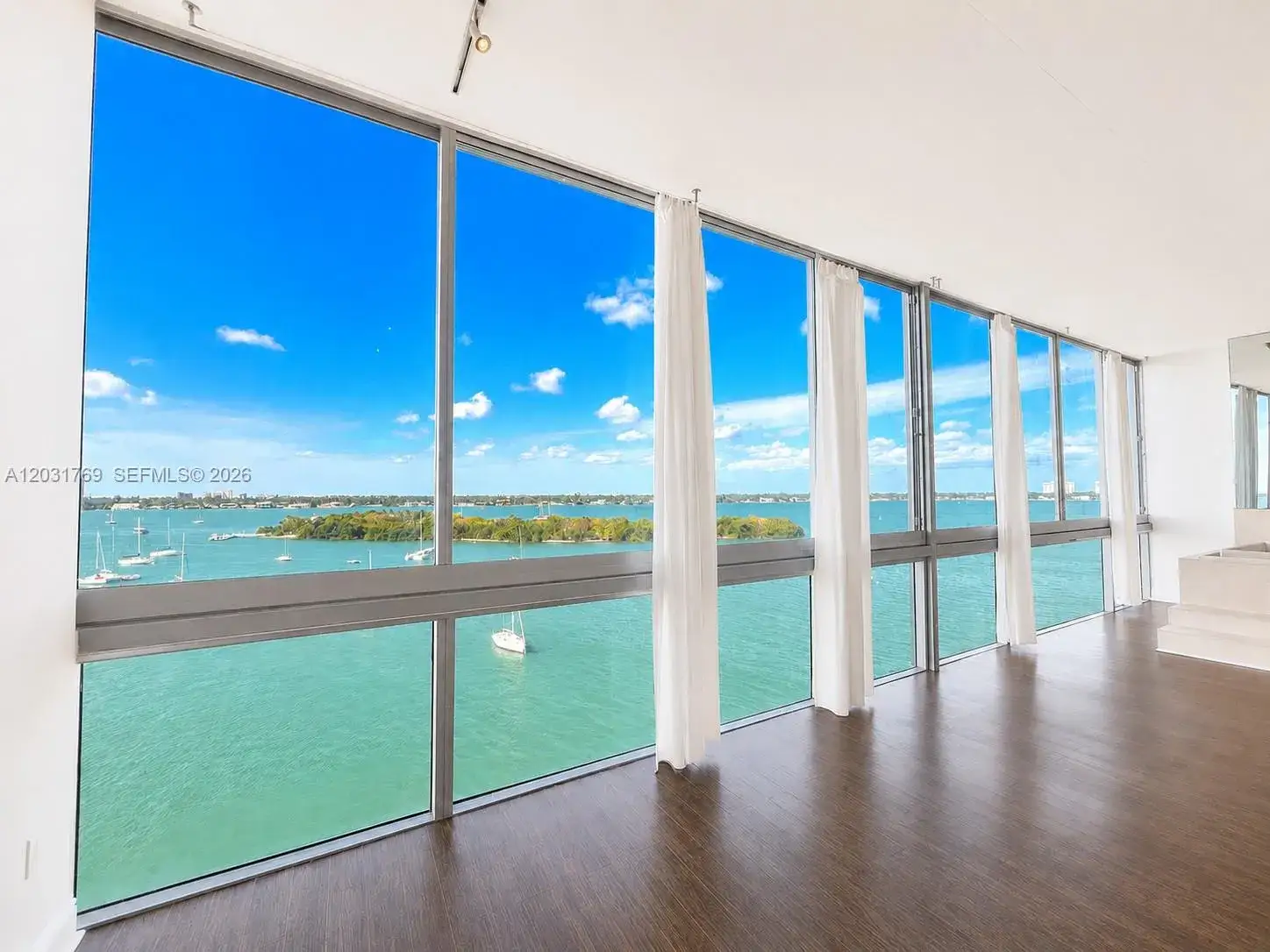 2 bedroom 2 bath Residential Lease for rent at 7934 West Dr # 705, North Bay Village FL 33141