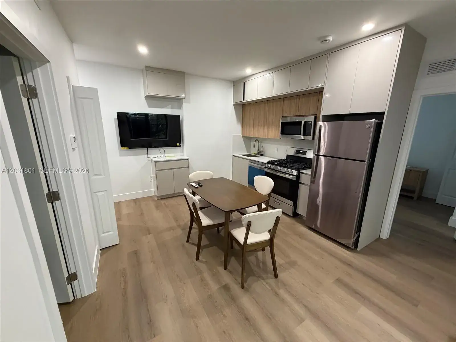 1 bedroom 1 bath Residential Lease for rent at 1619 Jefferson Ave # 210, Miami Beach FL 33139