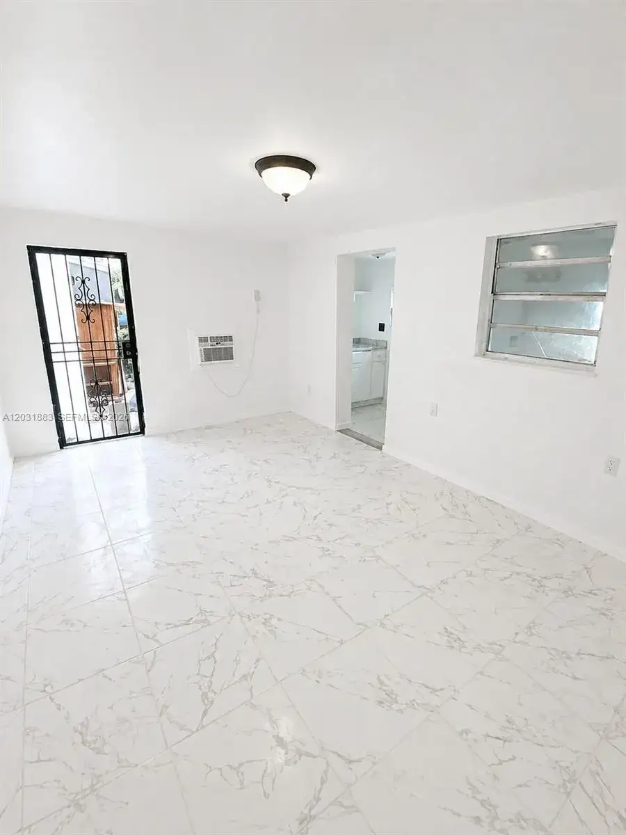 1 bath Residential Lease for rent at 15720 NW 28th Pl, Miami Gardens FL 33054