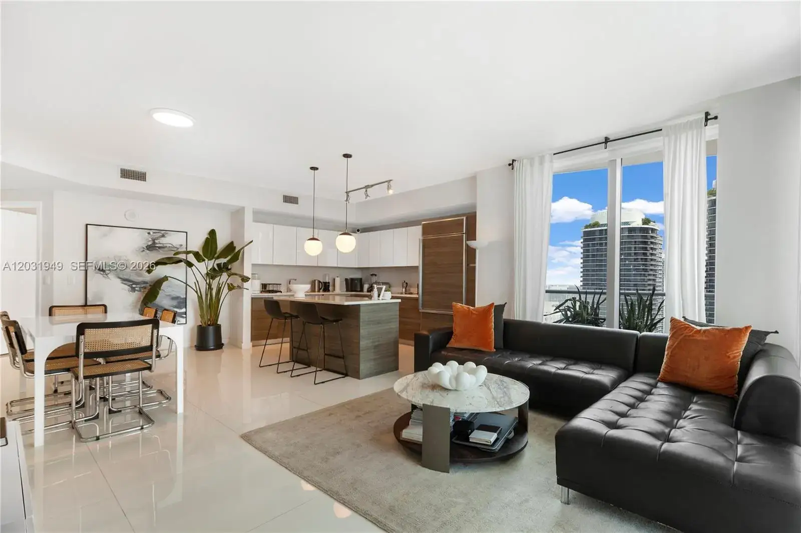 2 bedroom 2 bath Residential for sale at 1100 S Miami Ave # 3810, Miami FL 33130