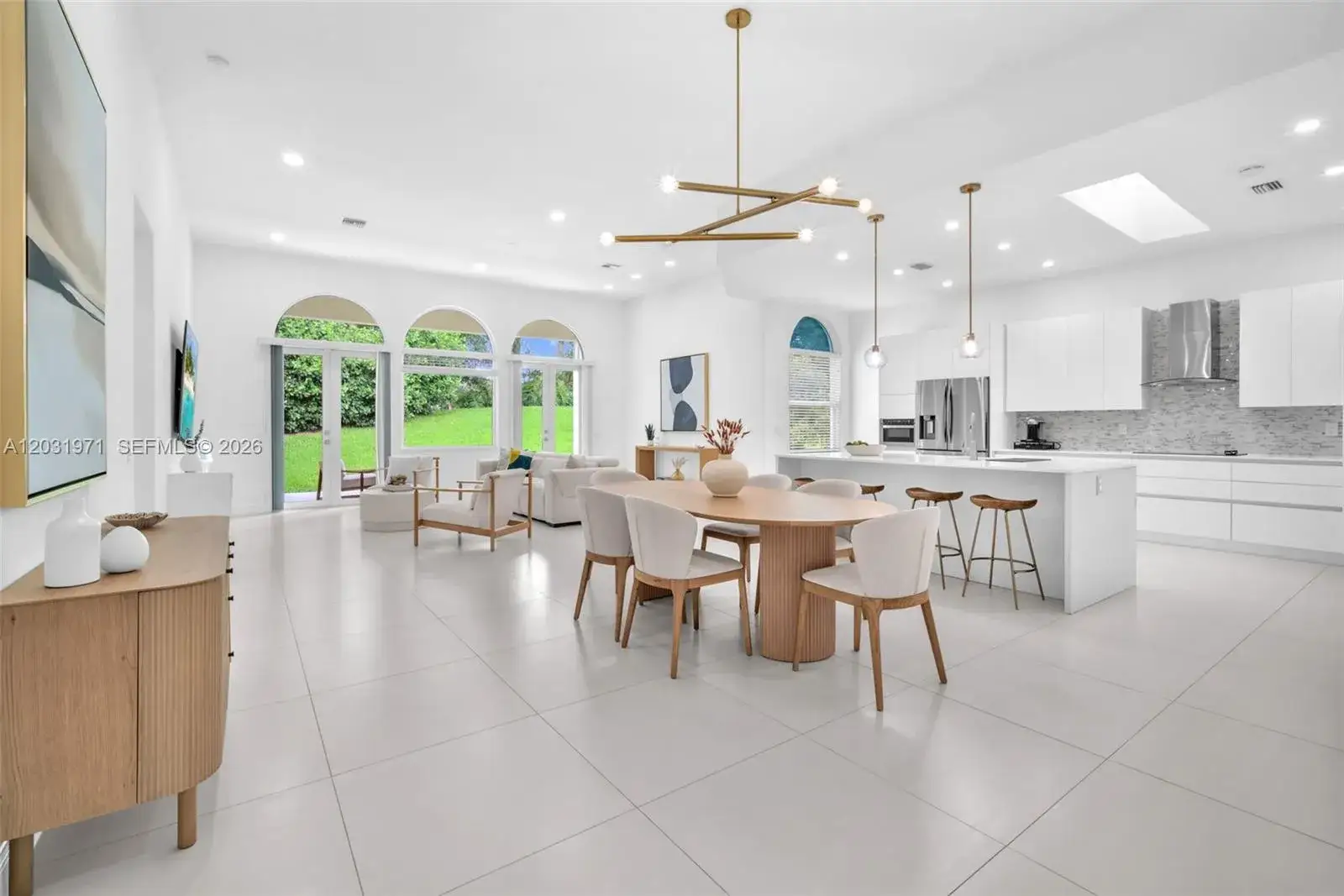 3 bedroom 2 bath Residential Lease for rent at 2163 Bay Ct, Weston FL 33326