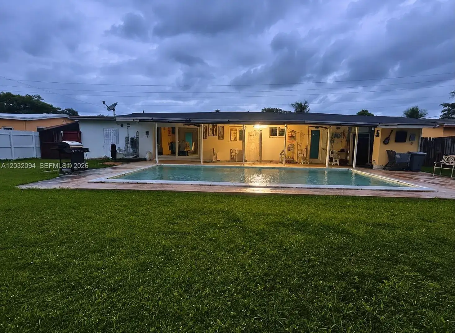 3 bedroom 2 bath Residential for sale at 6492 SW 25th St, Miramar FL 33023