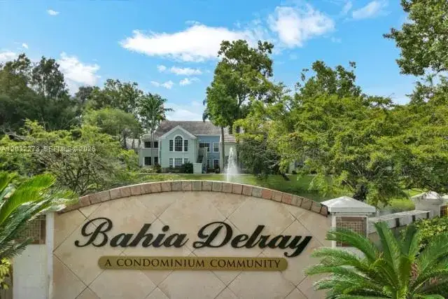 1 bedroom 1 bath Residential Lease for rent at 1011 Crystal Way # C, Delray Beach FL 33444