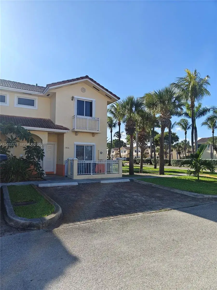 2 bedroom 2 bath Residential for sale at 17866 NW 74th Ct, Hialeah FL 33015
