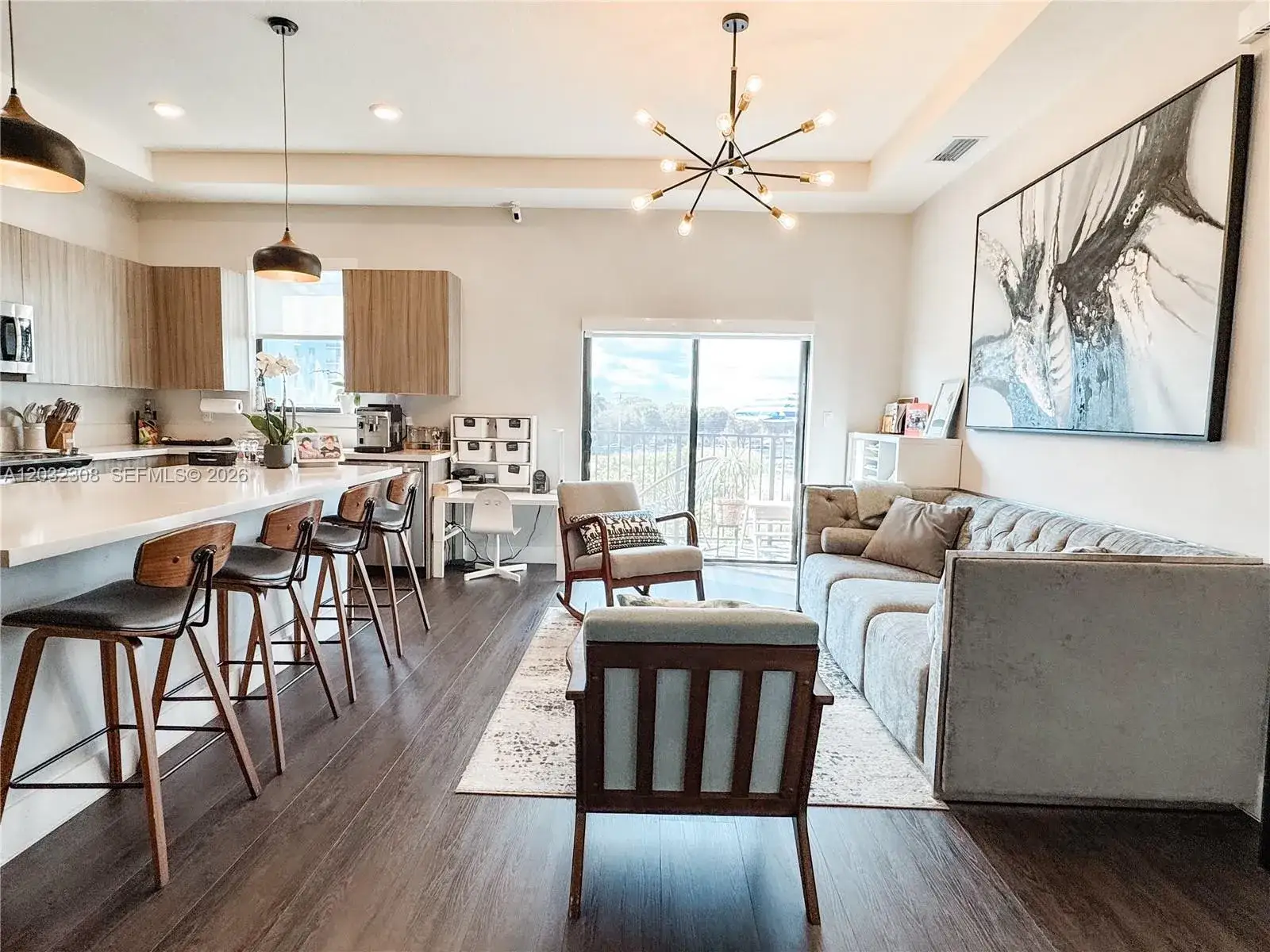 3 bedroom 2 bath Residential for sale at 10455 NW 82nd St # 32, Doral FL 33178