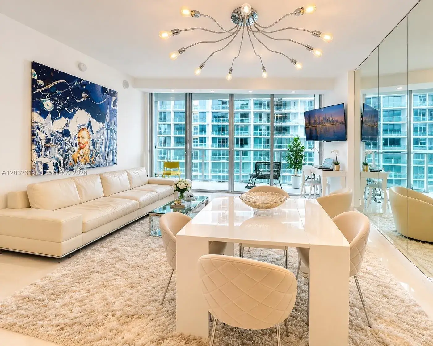 1 bedroom 1 bath Residential Lease for rent at 495 Brickell Ave # 3206, Miami FL 33131