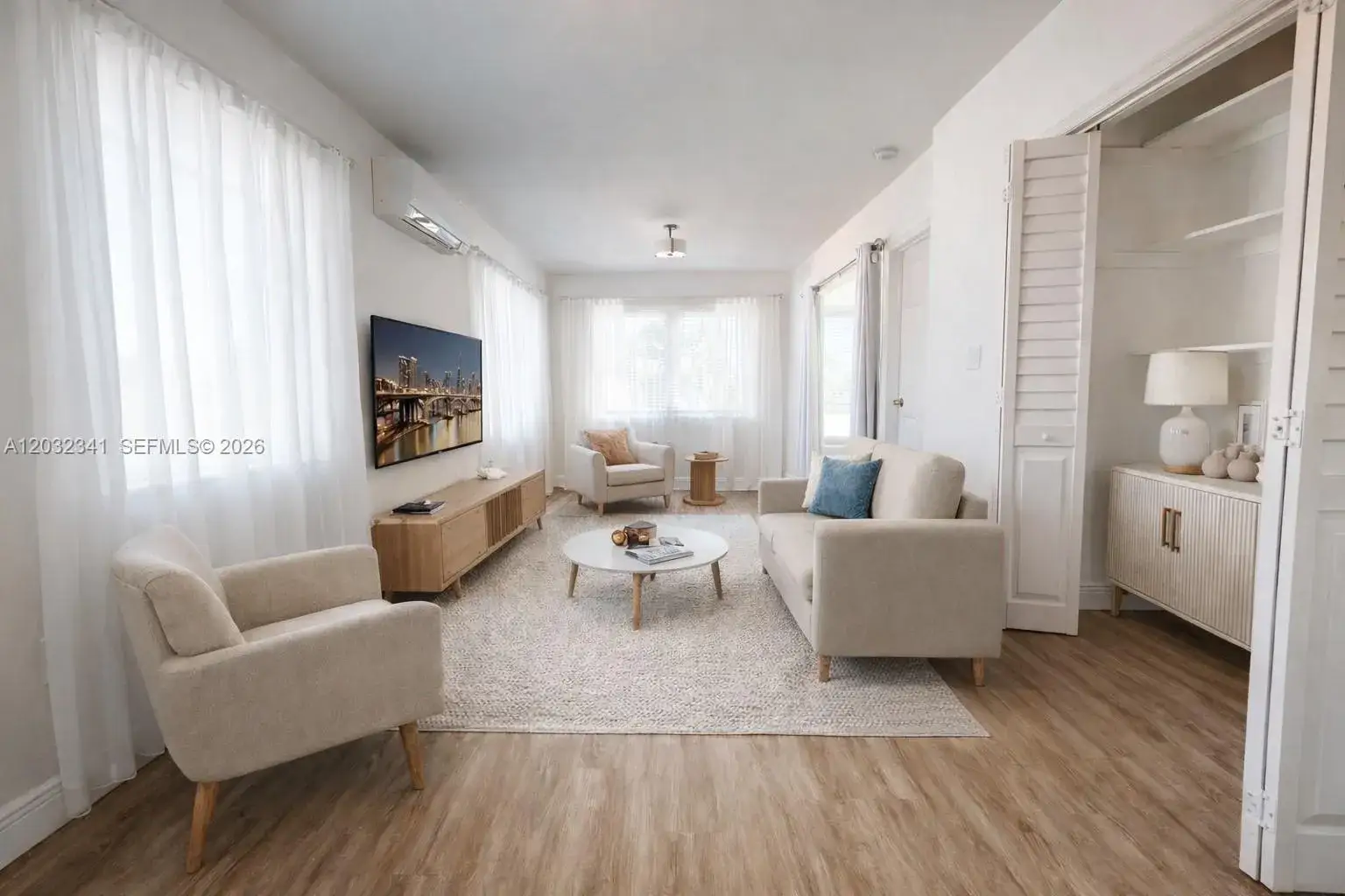 1 bath Residential Lease for rent at 350 Minorca Ave # 2, Coral Gables FL 33134