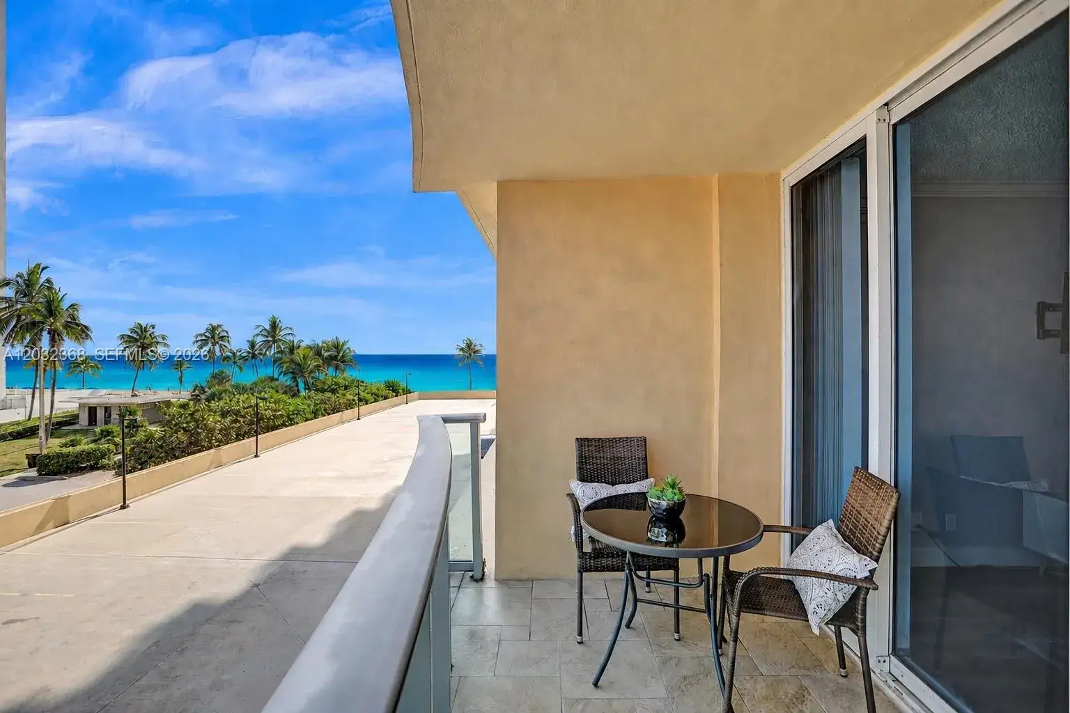 1 bedroom 1 bath Residential Lease for rent at 2501 S Ocean Dr # 302, Hollywood FL 33019