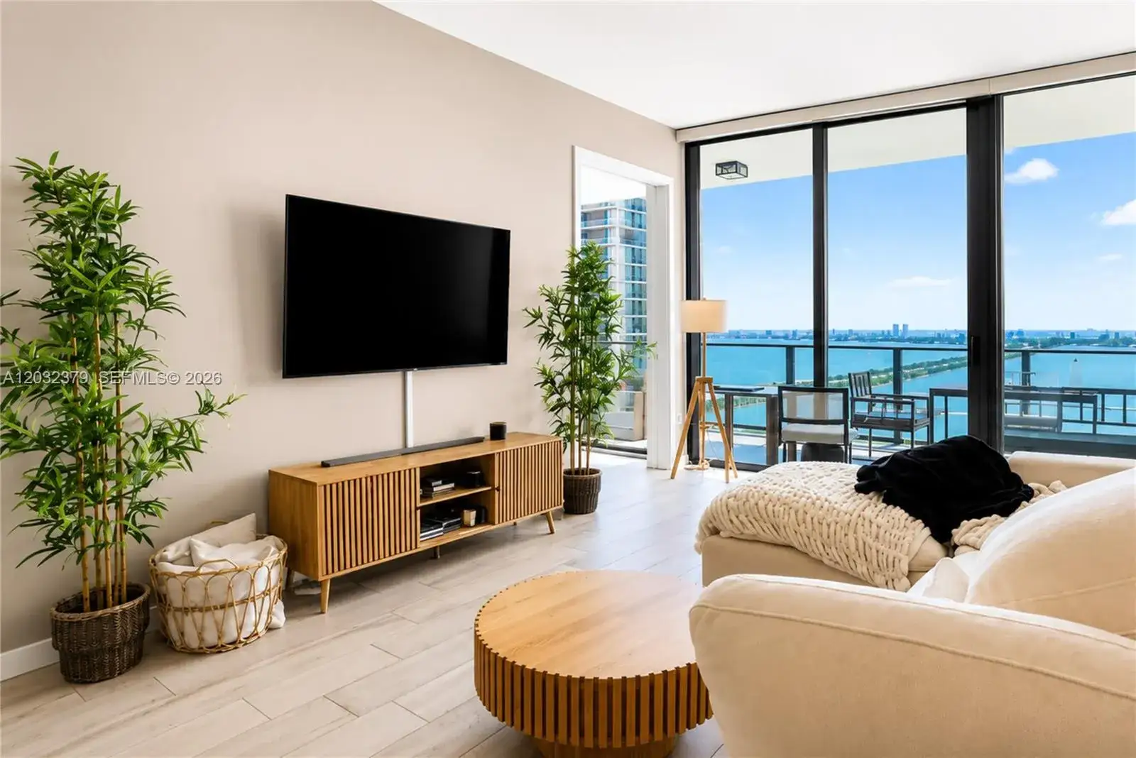 2 bedroom 3 bath Residential for sale at 480 NE 31st St # 3705, Miami FL 33137