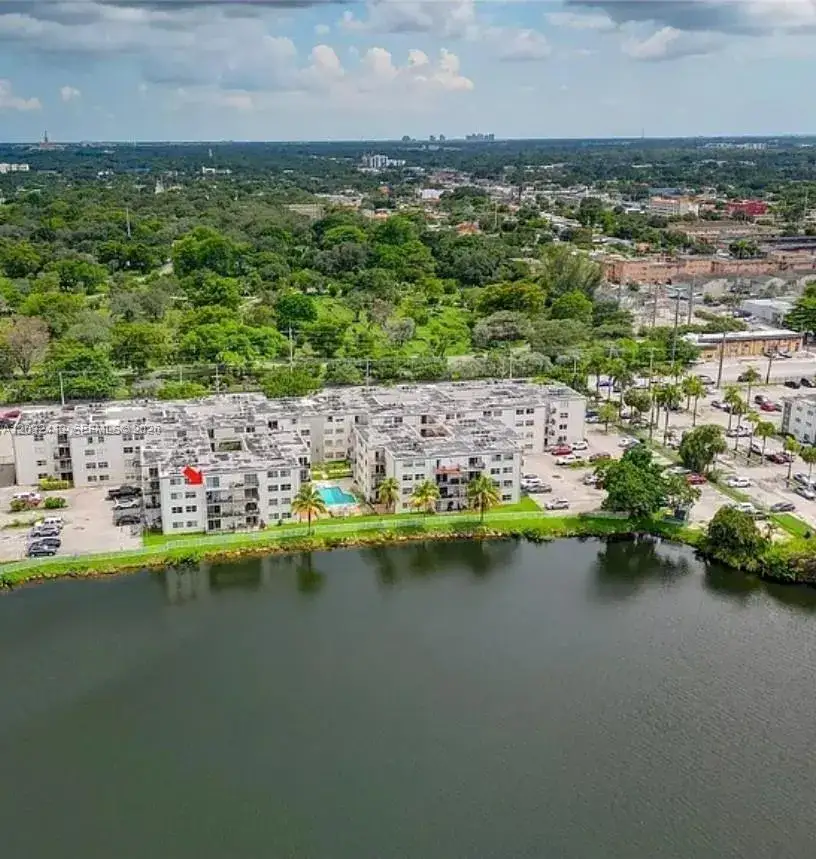 2 bedroom 2 bath Residential Lease for rent at 5501 NW 7th St # E408, Miami FL 33126