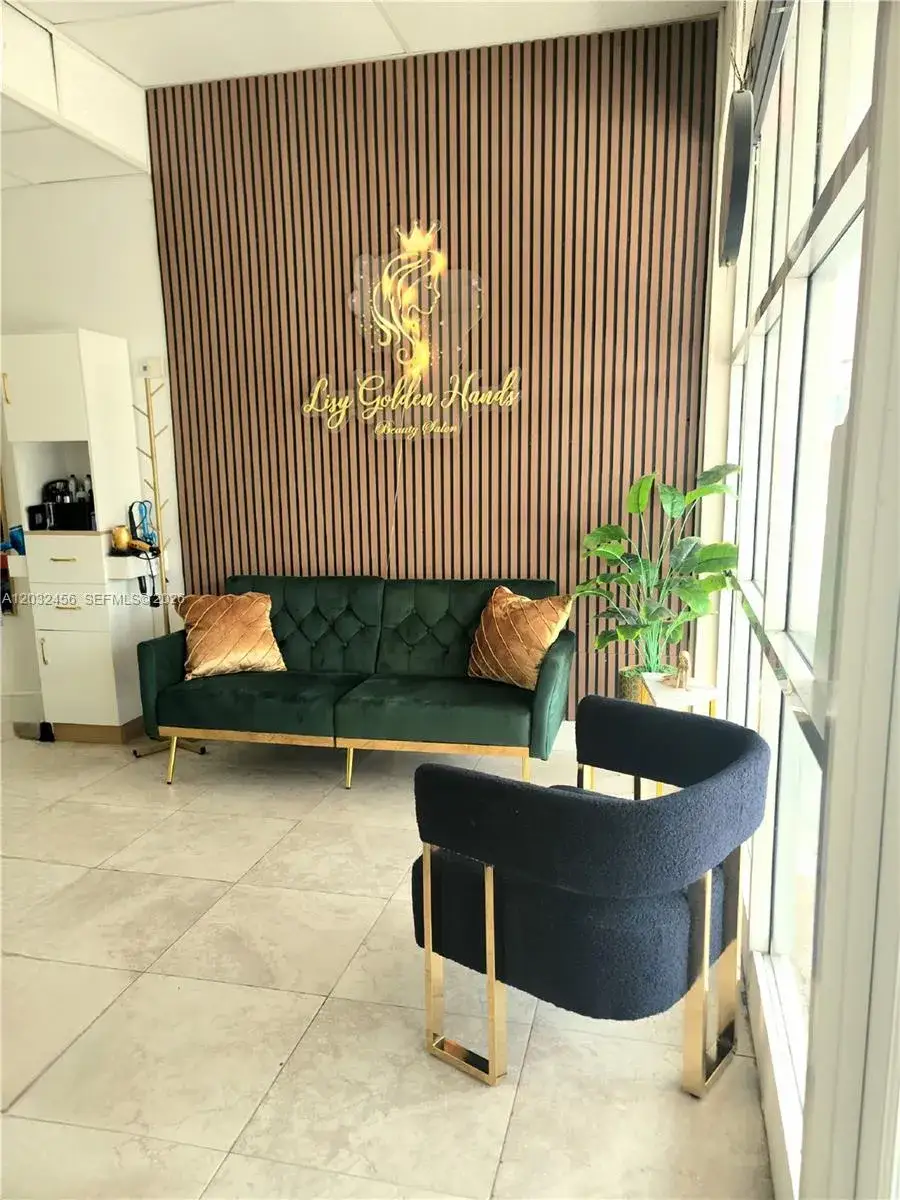 Business Opportunity for sale at 4237 Hollywood Blvd, Hollywood FL 33021