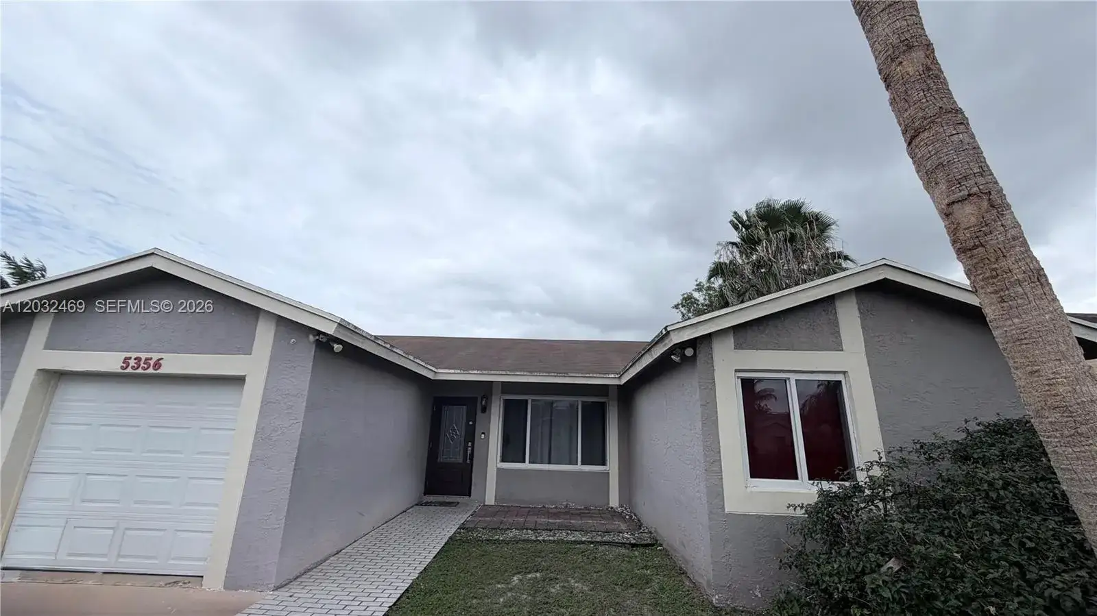 3 bedroom 2 bath Residential for sale at 5356 NW 93rd Ter, Sunrise FL 33351