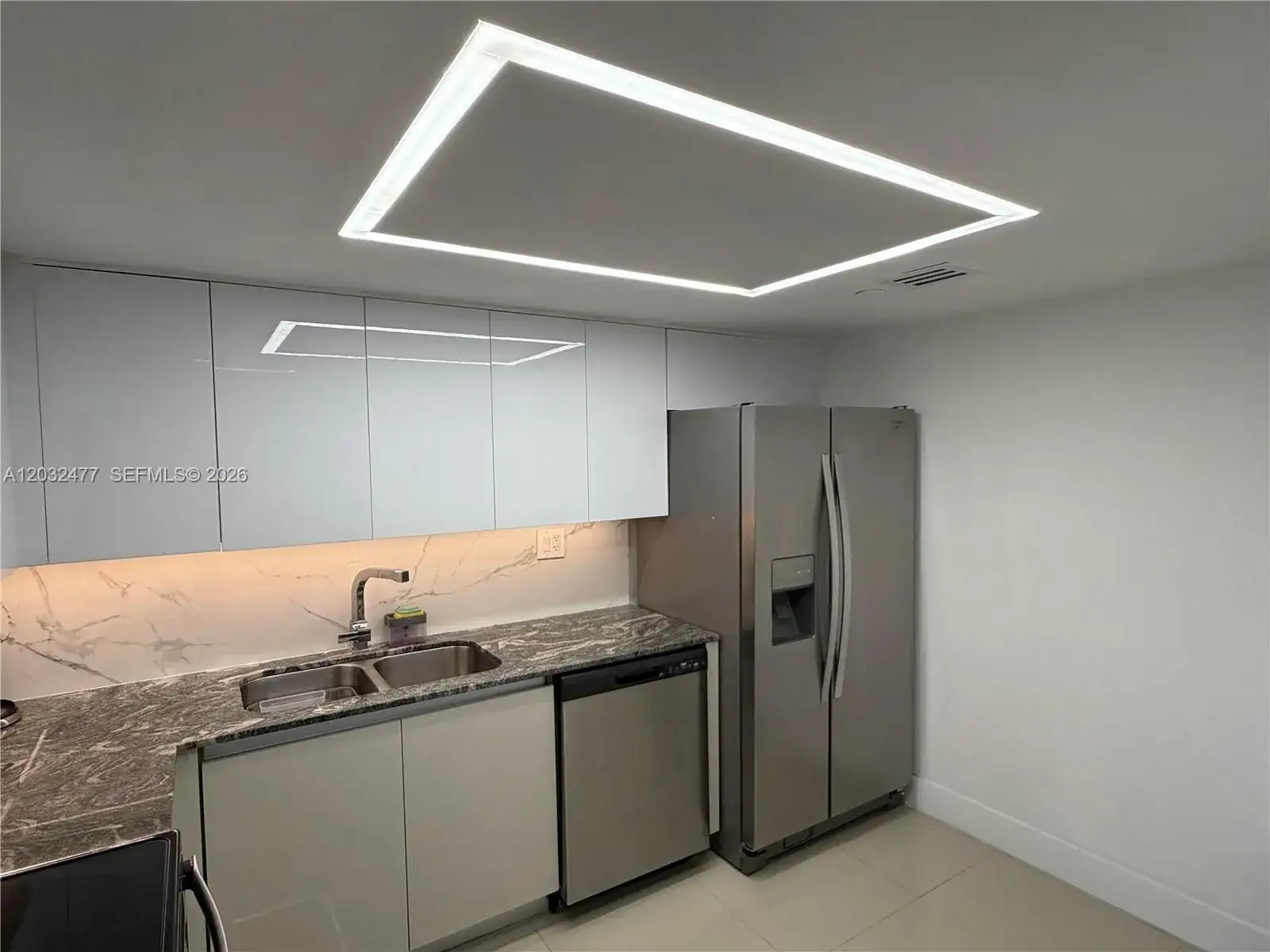1 bedroom 2 bath Residential for sale at 3300 NE 192nd St # 1109, Aventura FL 33180