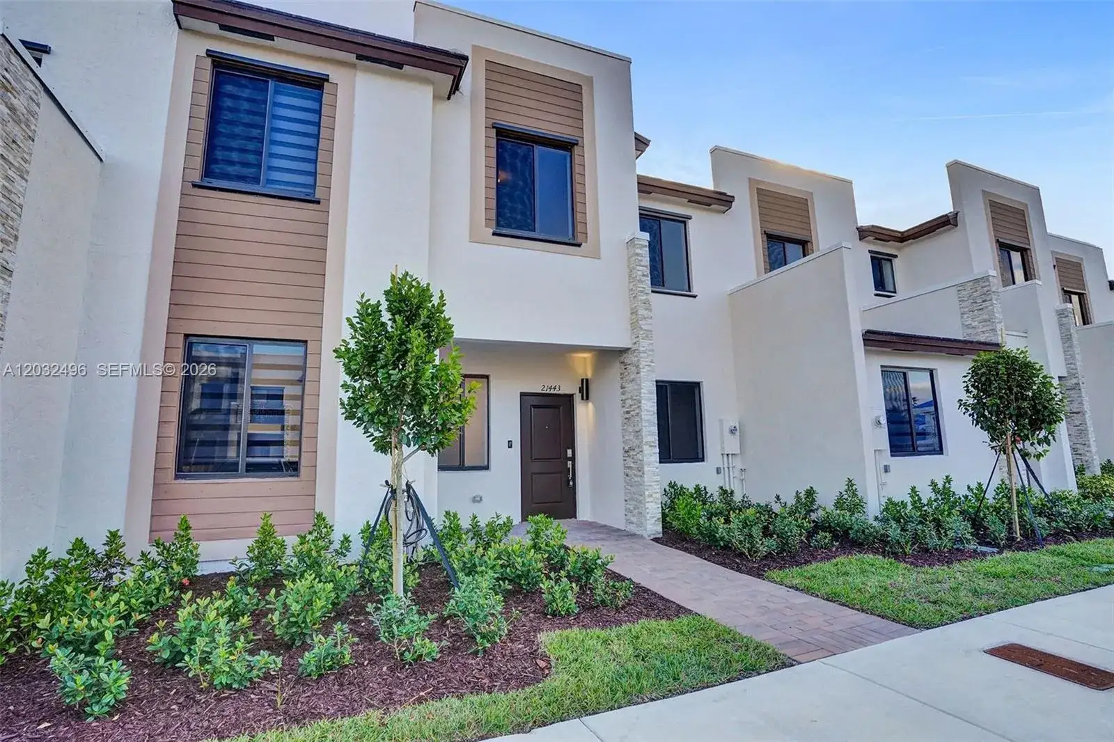3 bedroom 2 bath Residential Lease for rent at 2542 SE 29th St # 2542, Homestead FL 33035