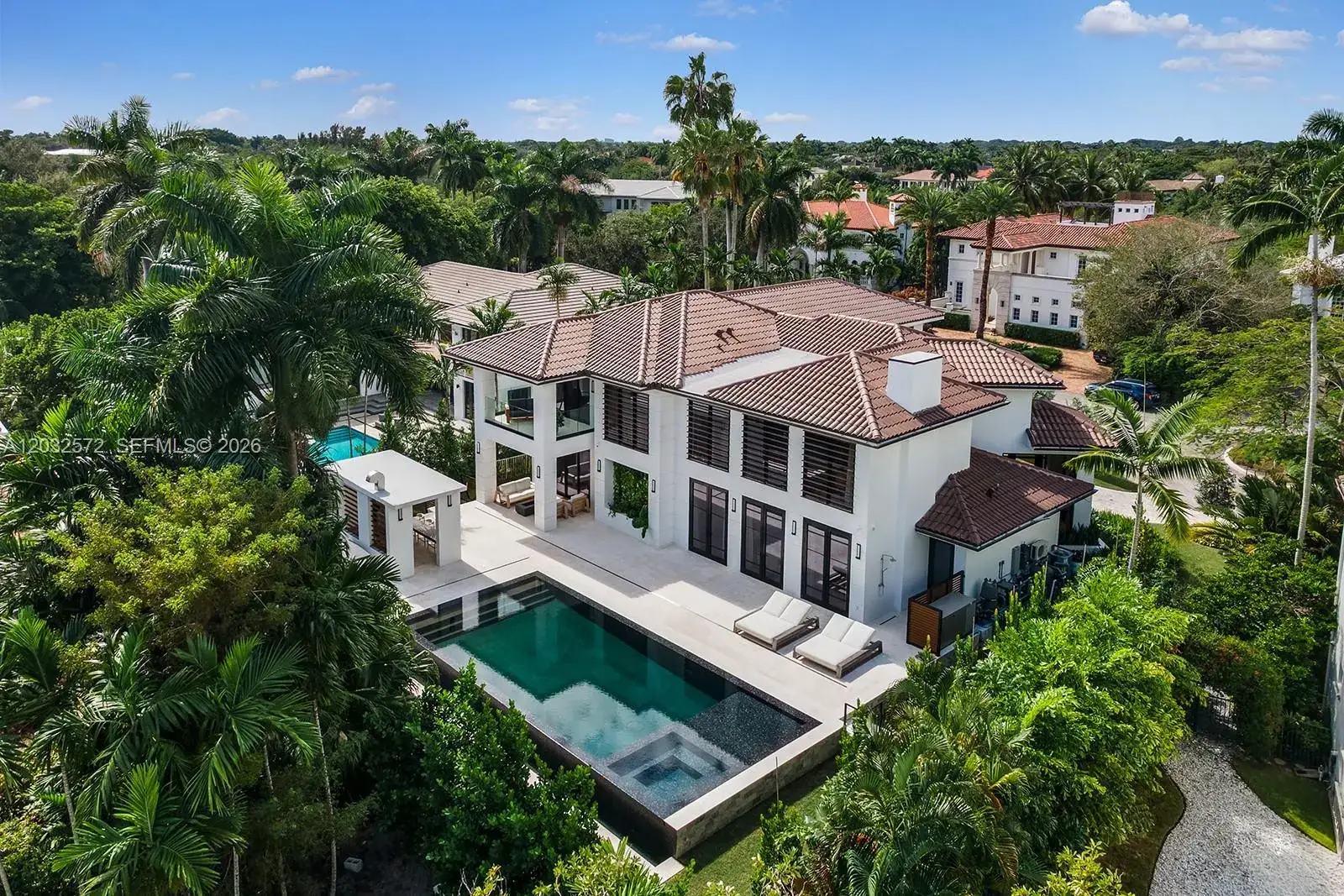 199 Caoba Ct, Coral Gables FL 33143