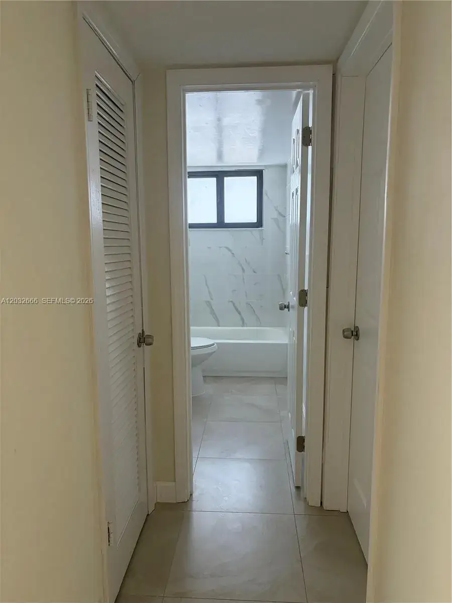 2 bedroom 1 bath Residential Lease for rent at 61 W 13th St # 1, Hialeah FL 33010
