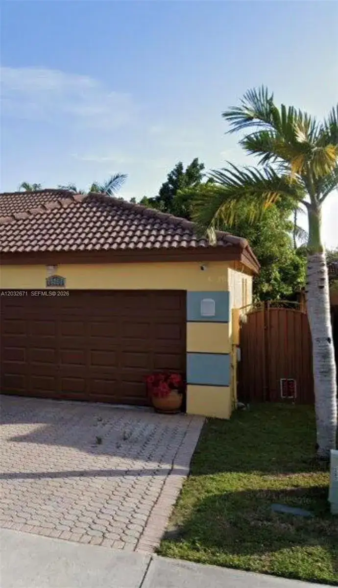 1 bedroom 1 bath Residential Lease for rent at 14256 SW 162nd St, Miami FL 33177