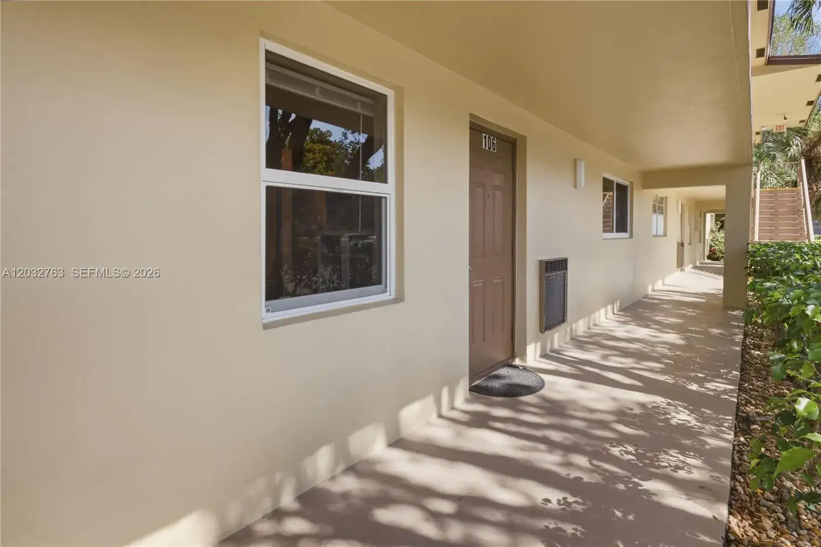 2 bedroom 2 bath Residential for sale at 251 NW 76th Ave # 106, Margate FL 33063