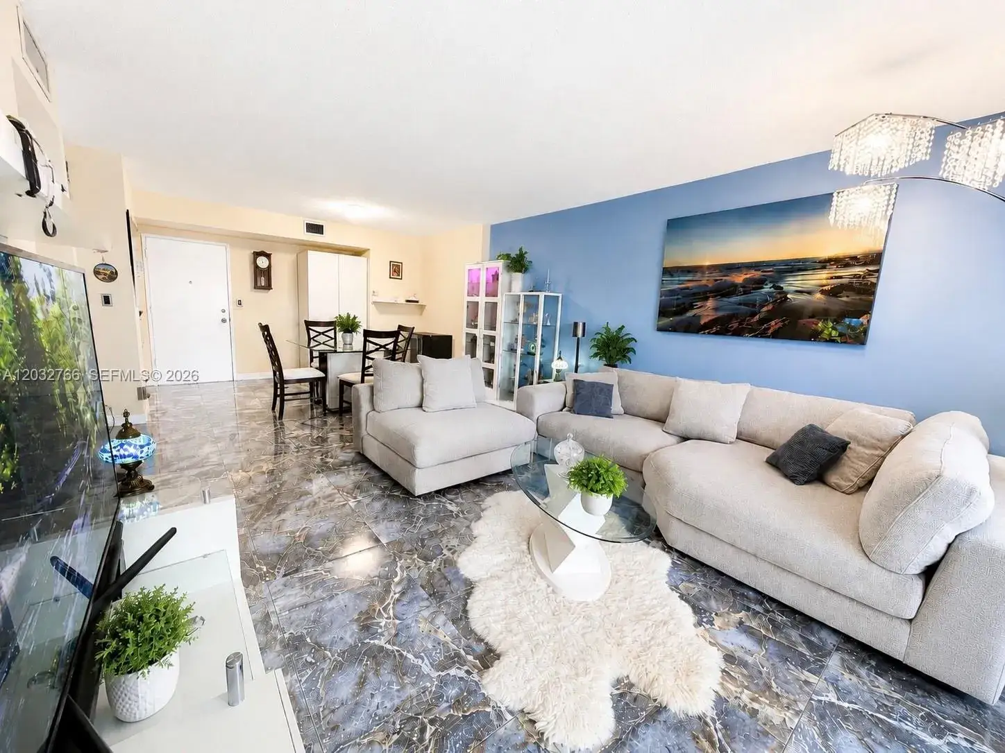 2 bedroom 2 bath Residential for sale at 4200 Hillcrest Dr # 403, Hollywood FL 33021