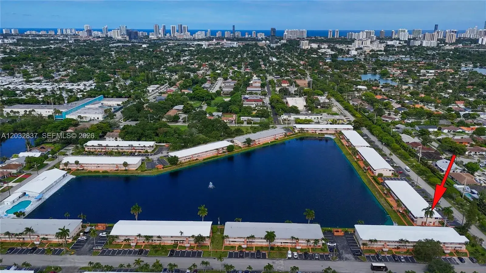 2 bedroom 1 bath Residential for sale at 1050 SW 11th ST # 20L, Hallandale Beach FL 33009