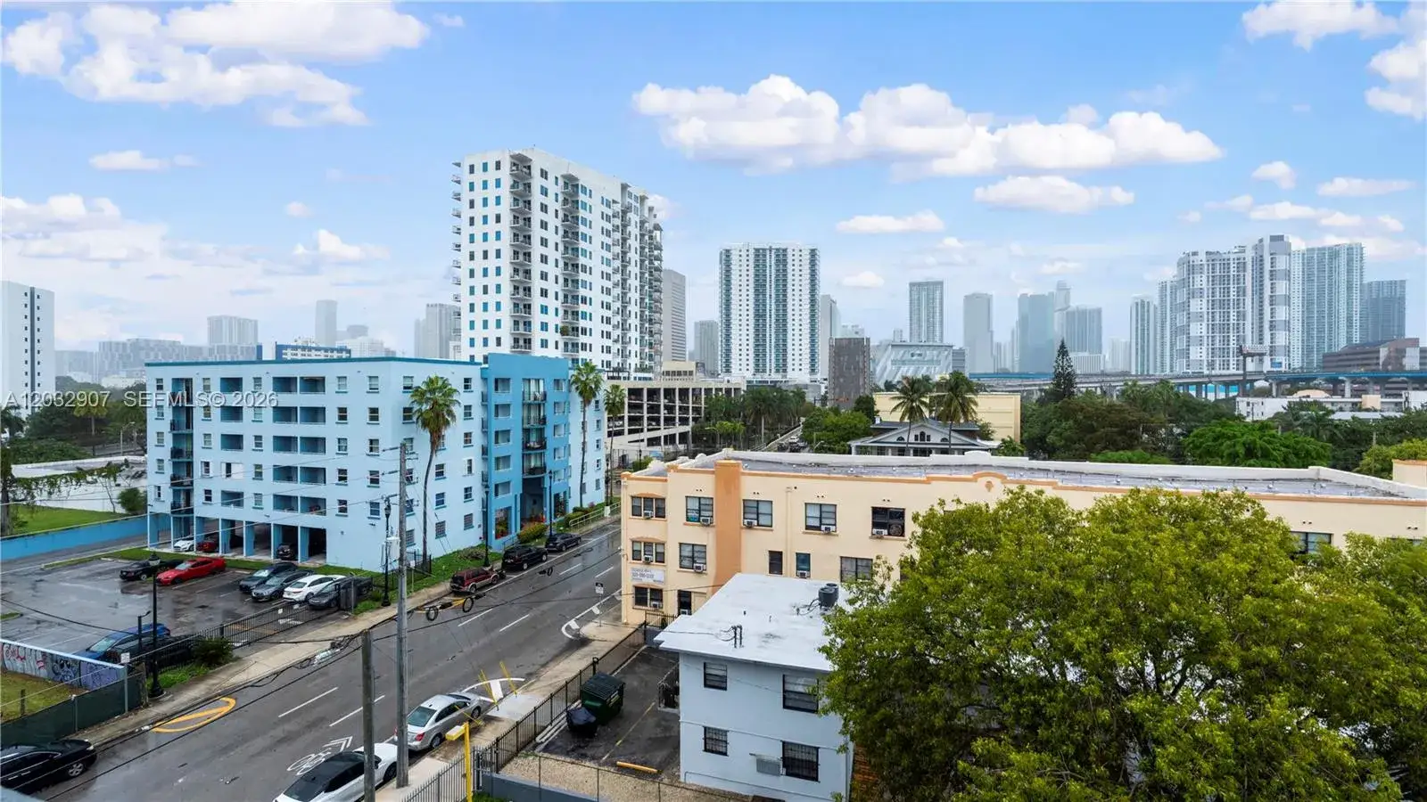 2 bedroom 1 bath Residential for sale at 546 SW 1st St # 603, Miami FL 33130