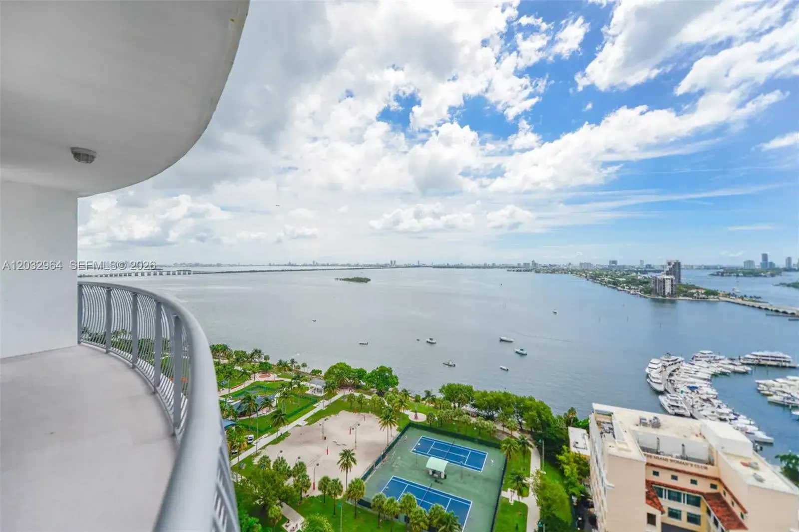 2 bedroom 2 bath Residential Lease for rent at 1750 N Bayshore Dr # 2402, Miami FL 33132