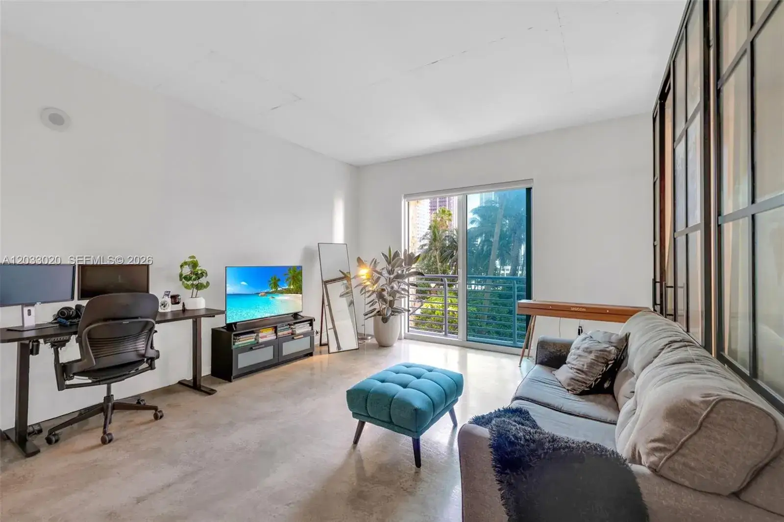 1 bedroom 1 bath Residential Lease for rent at 234 NE 3rd St # 1108, Miami FL 33132