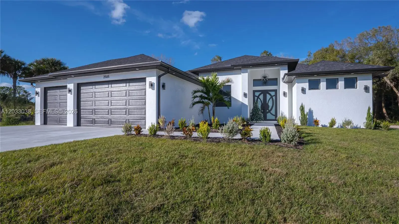 4 bedroom 3 bath Residential for sale at 2565 28th Ave Se, Naples FL 34117
