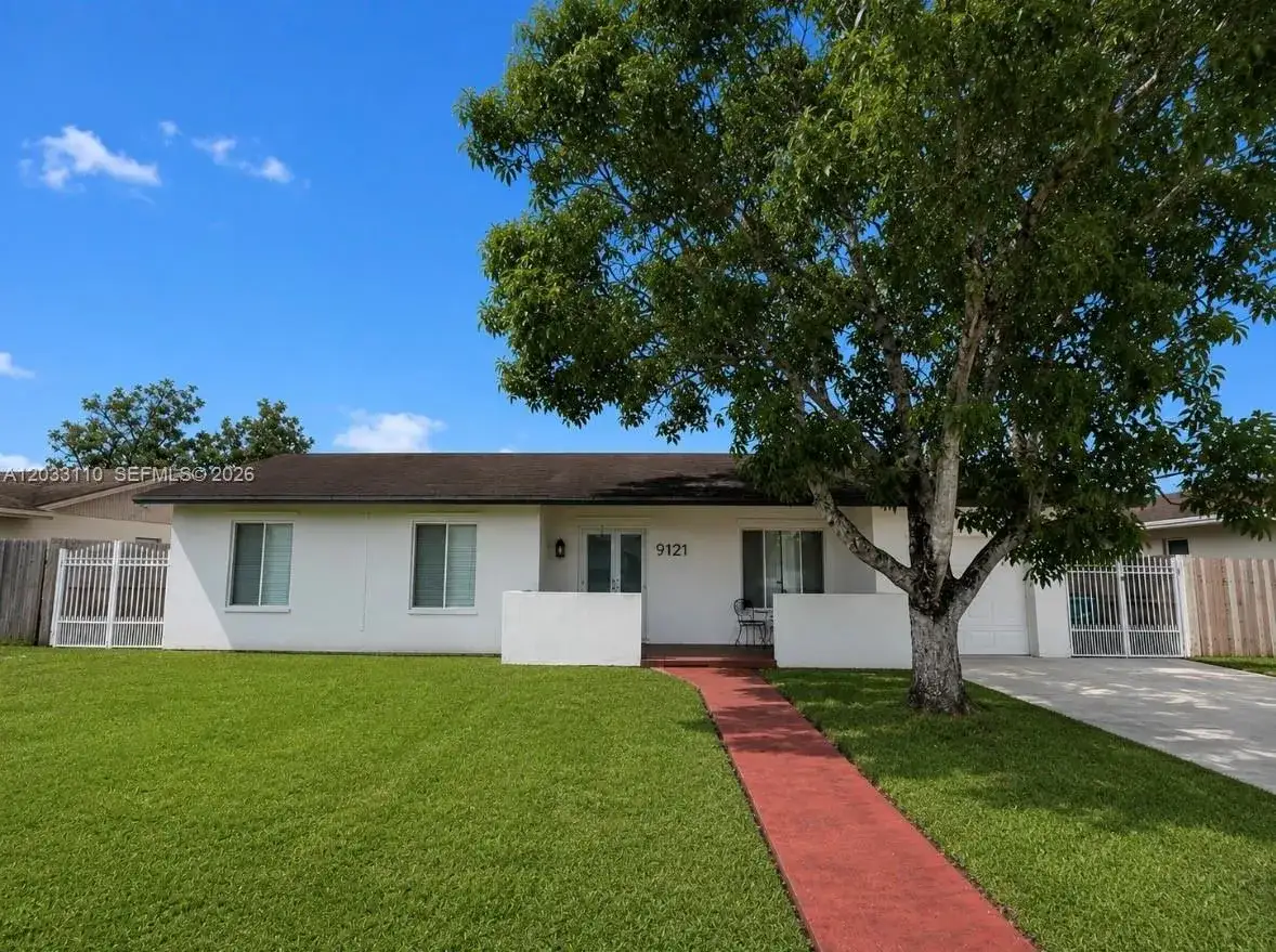 3 bedroom 2 bath Residential for sale at 11104 SW 155th Ter, Miami FL 33157